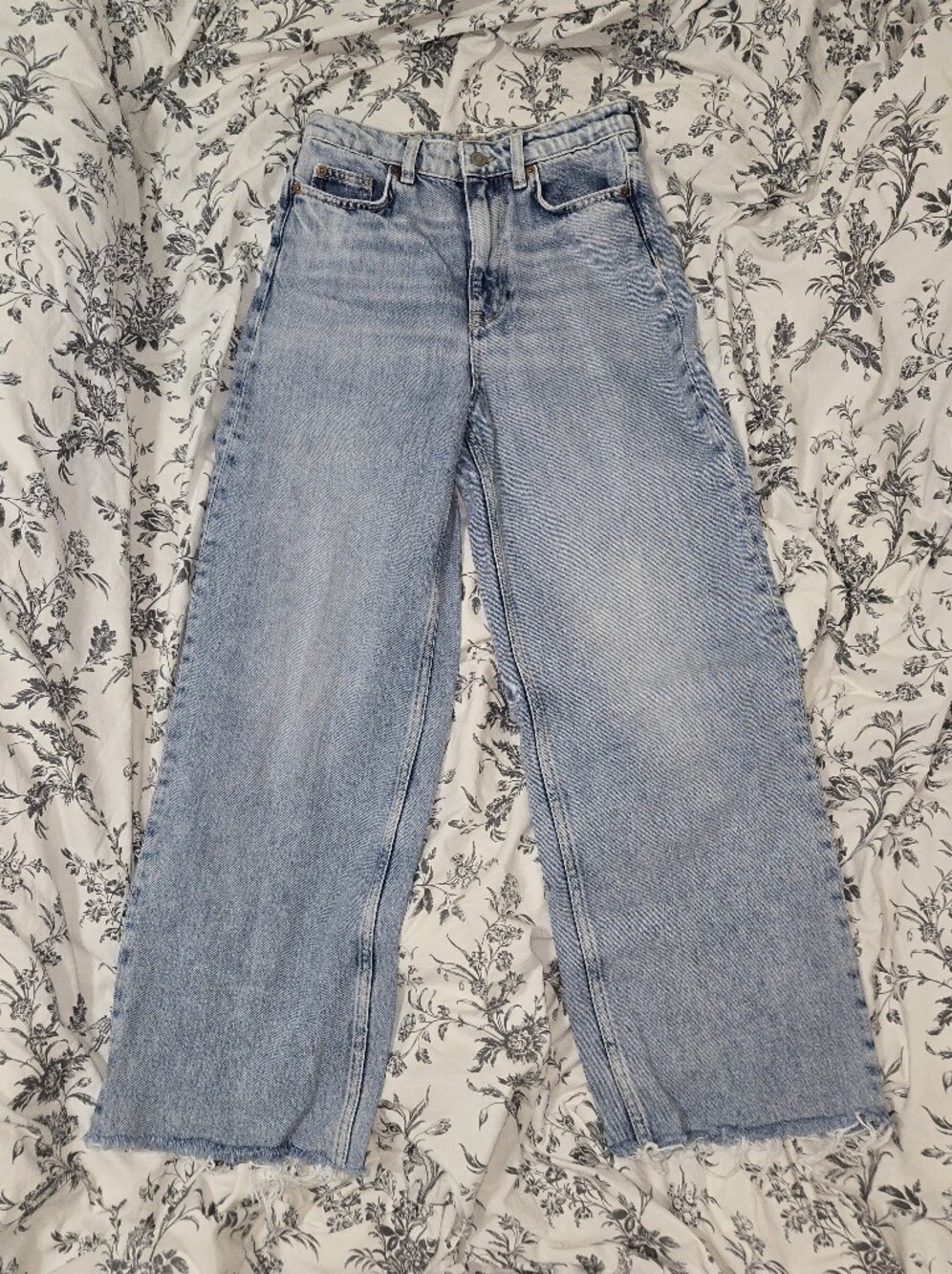 H&M High-Rise Wide-Leg Jeans
